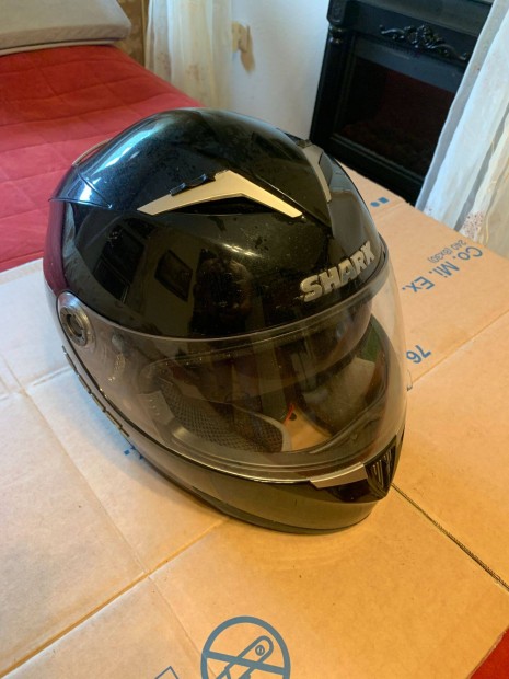 Shark s900 , Zrt buksisak elad !