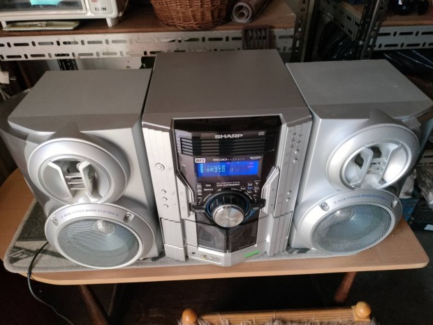 Sharp 110 wattos nagy teljesitmenyu hifi torony