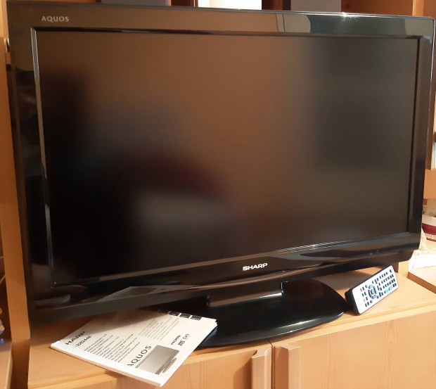 Sharp Aquos 80cm kptlj LCD TV