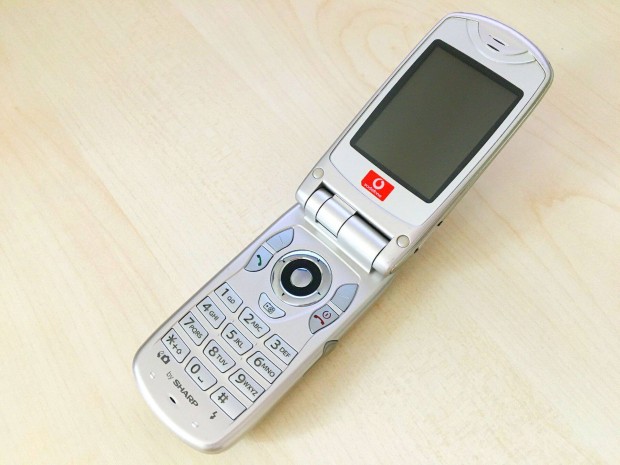 Sharp Gx30 - Az els megapixeles telefon
