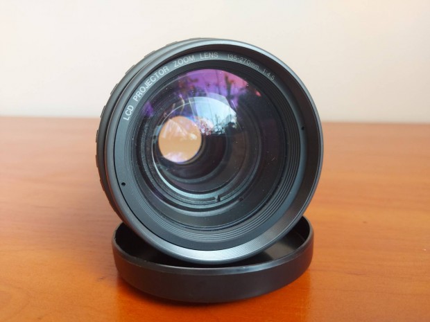 Sharp LCD projektor optika