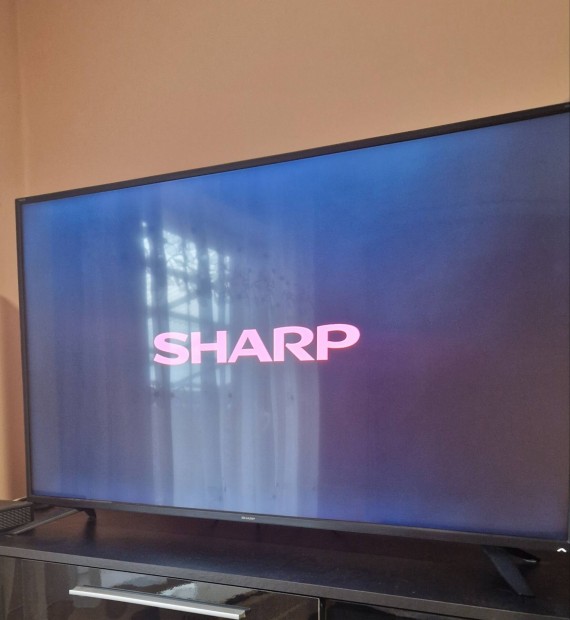 Sharp nagy mret tv