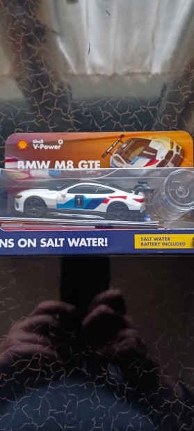Shell BMW M8 GTE makett dobozban 