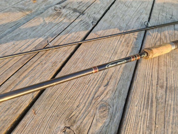 Shimano Beast Master AX 300H horgászbot (rövidebb)