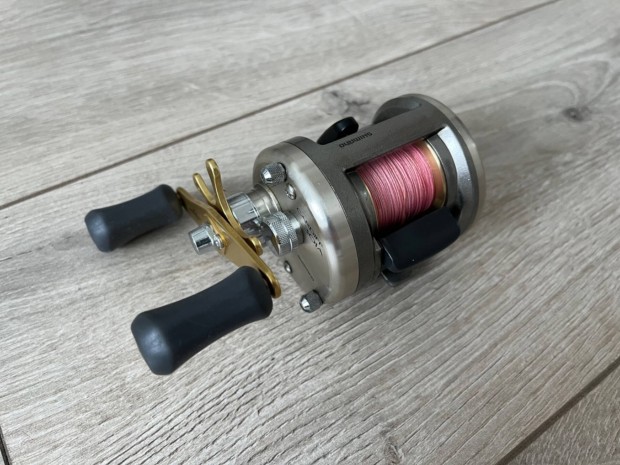 Shimano Cardiff 301A baitcasting perget henger-multi ors