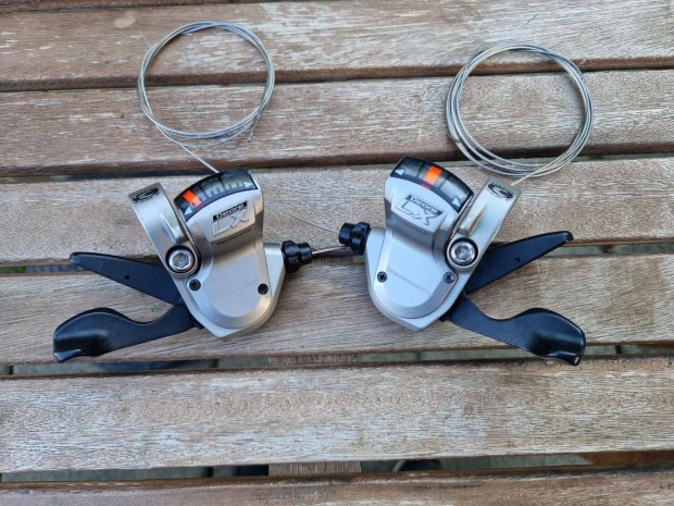 Shimano Deore LX M580 váltókar pár