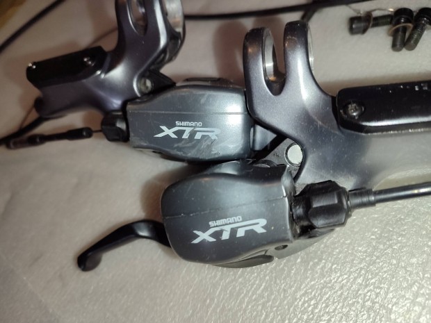 Shimano Deore XTR Hidraulikus 3x9-es fkvltkarok