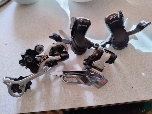 Shimano Deore XT 3x9s váltószett (M770)