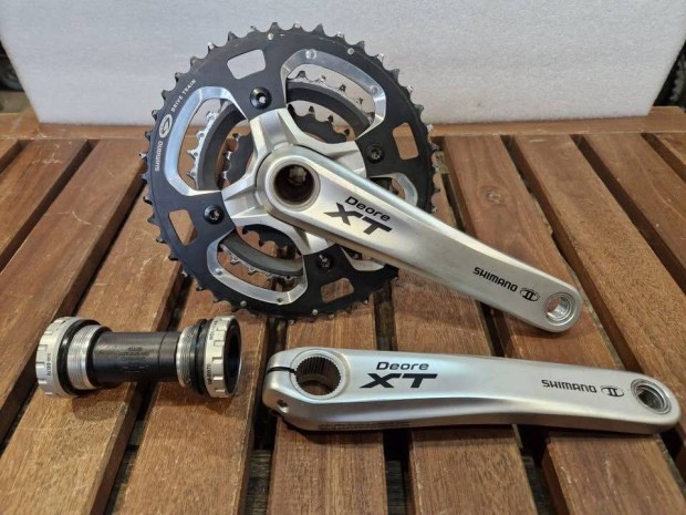 Shimano Deore XT integrlt tengelyes hajtm s kzpcsapgy