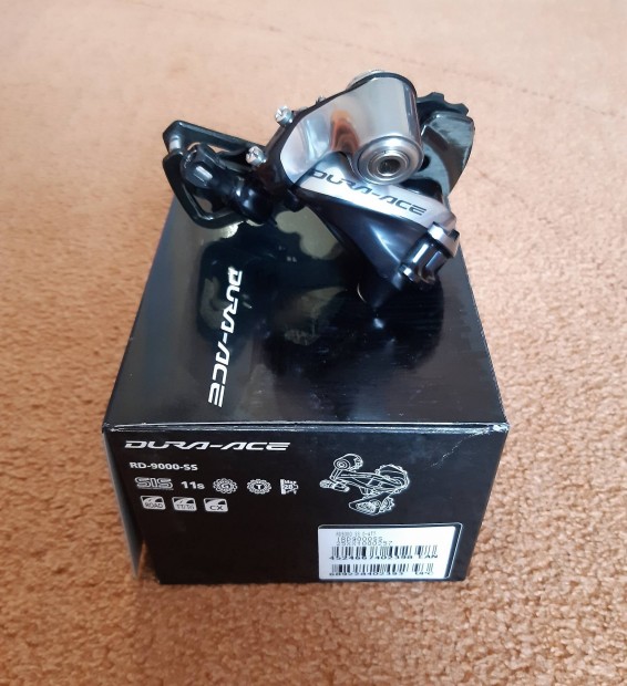 Shimano Dura-Ace RD-9000 hátsó váltó. Használt, új állapotú!