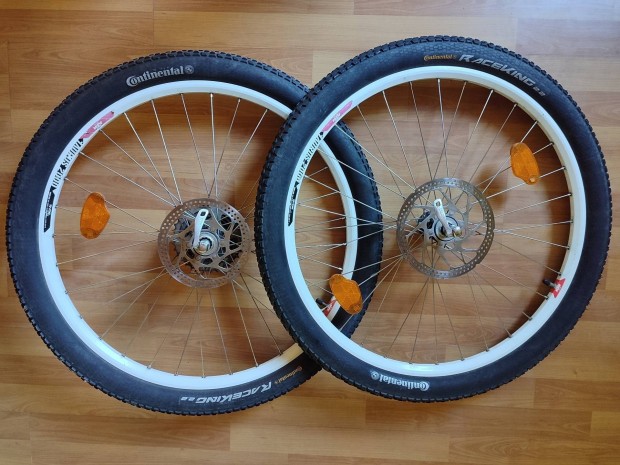 Shimano/KTM 26"-os trcsafkes kerekek 