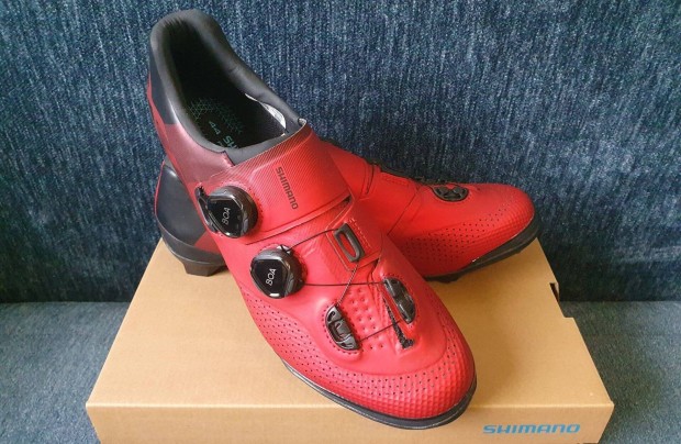 Shimano SH-XC702 kerkpros cip 44-es mret piros szn elad