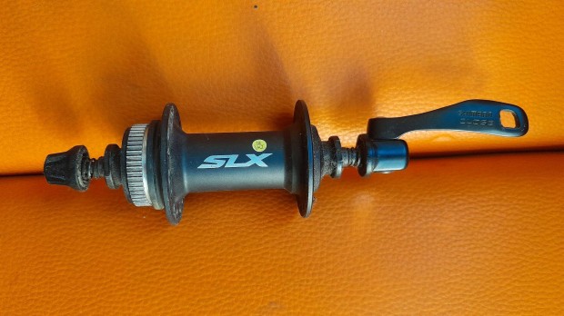 Shimano SLX HB-M675 tcsafkes els agy, gyorszrral