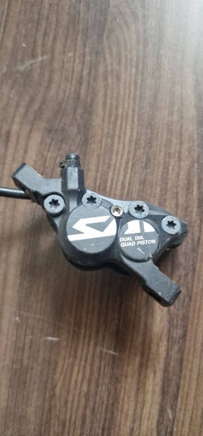 Shimano Saint BR-M810 első fék