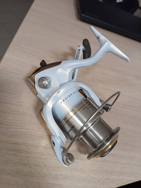 Shimano Stradic 6000 FH elsfkes ors elad