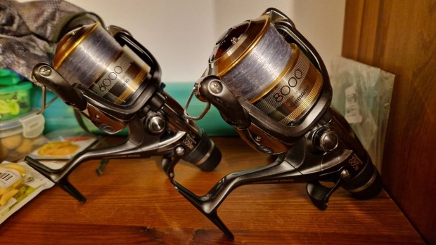 Shimano Super Baitrunner Xtea 8000-6000