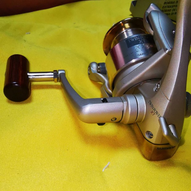 Shimano Twin Power 2000XT Japn ors elad! 