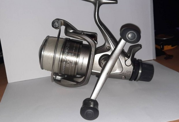 Shimano baitrunner aero gte 8000B