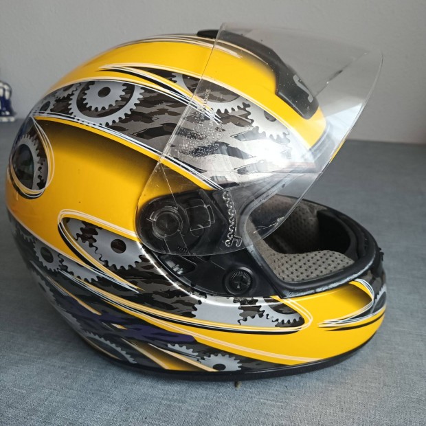 Shoei L-es motoros bukósisak