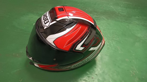 Shoei X-Spirit 3 buksikak elad