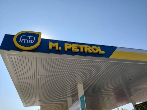 Shop elad�, Benzinkutas