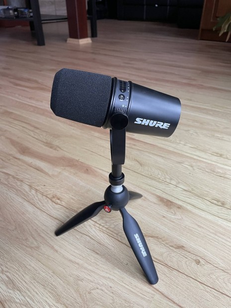 Shure MV7-K-Bndl Podcast Kit + boom