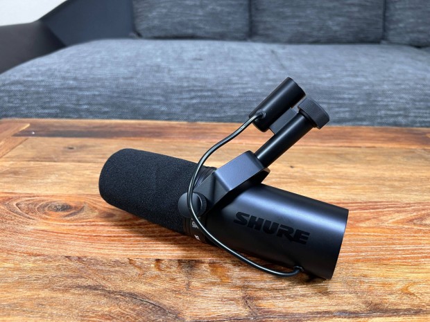 Shure SM7DB Dinamikus Podcast mikrofon - Újszerű