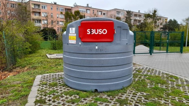 Sibuso 5000 literes dupla falú műanyag gázolajkút