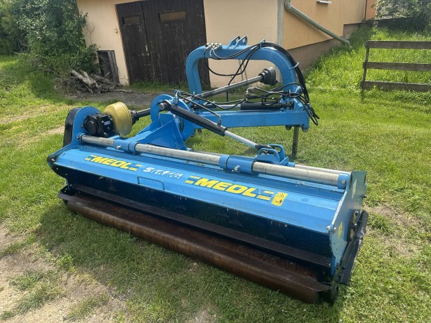 Sicma Multigrind 200 rézsű zúzó