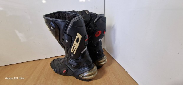 Sidi Vertigo motoros csizma (44-es méret )
