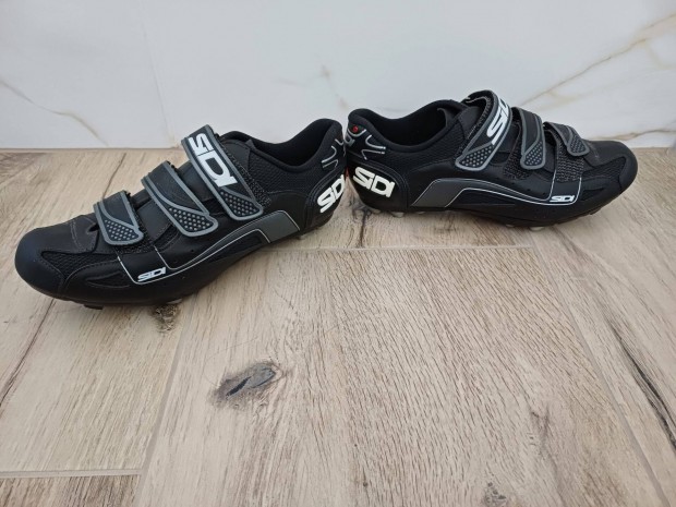 Sidi kerkpros cip 27cm