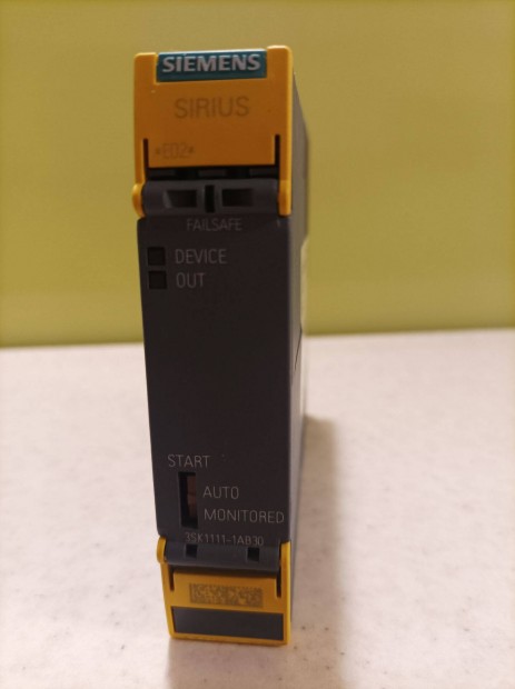 Siemens 3SK1111-1AB30 Biztonsági relé Új (doboz nélkül)
