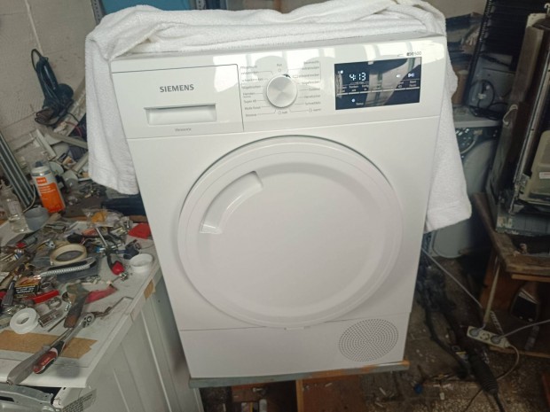 Siemens WT45R4A8 iQ500 Hőszivattyús szárítógép (zozizo)