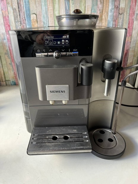 Siemens eq7 plus Kávégép