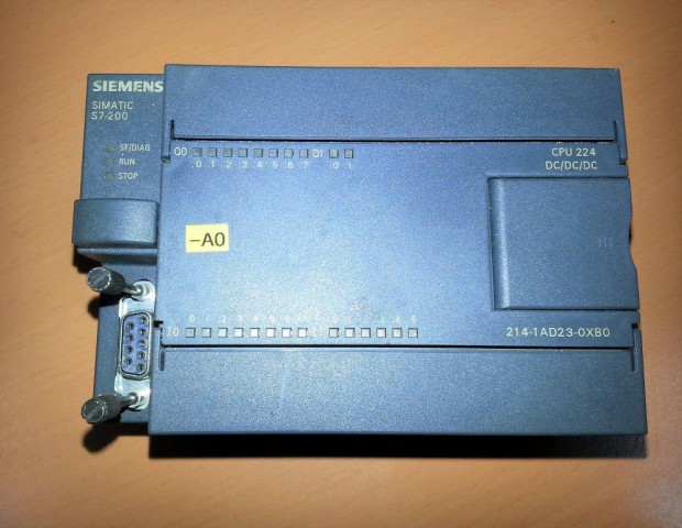 Siemens simatic S7-200 6ES7 214-1AD23-0XB0 cpu modul/ax111