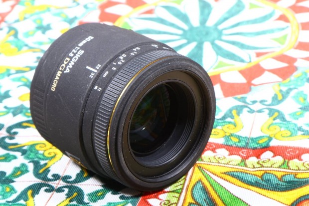 Sigma 2.8 50mm af DG Macro Canon eos makr objektv 