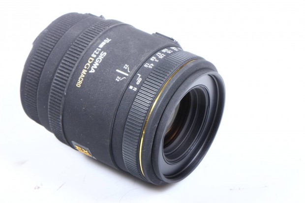 Sigma 2.8 70mm DG Macro Canon eos af makró objektív