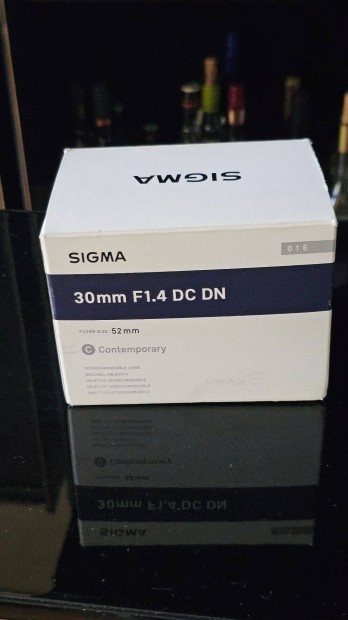 Sigma 30mm f1.4 DC DN Sony E objektv