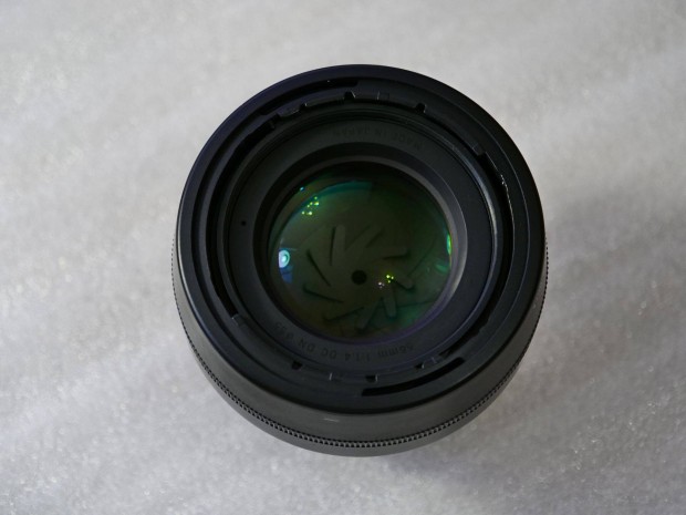 Sigma 56mm f/1.4 DC DN Contemporary (Micro 4/3) objektv