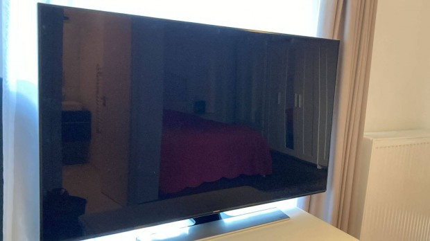 Síkképernyős televízió