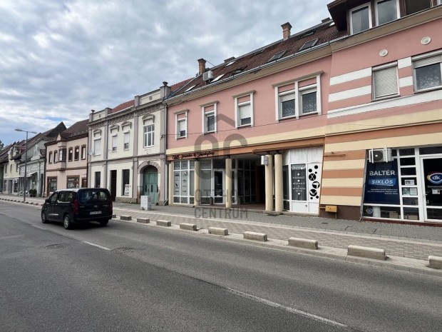 Sikls belvrosban  1,5 szobs laks, idelis befektets vagy csald