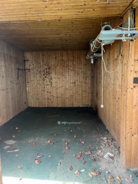 Sikl�si elad� 63 nm-es h�z