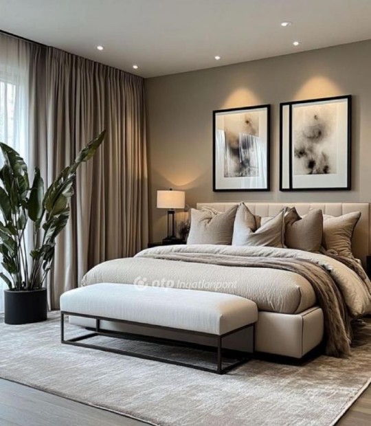 Sikl�si elad� 74 nm-es lak�s