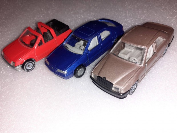 Siku 1/55 Mercedes W124 Peugeot 205 Cabrio Citroen Xantia