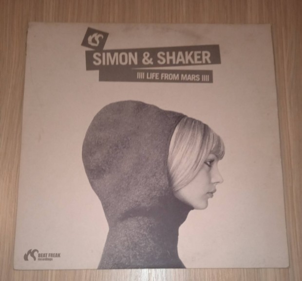 Simon & Shaker - Life From Mars . Maxi bakelit.