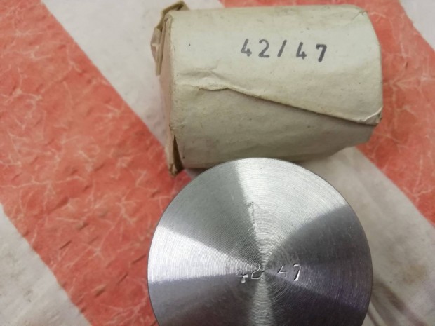 Simson 42,47 mm dugattyú 2 db, és hozzá gyürű 7 db új, eladó