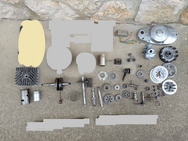 Simson 50-es alkatrészek eladók