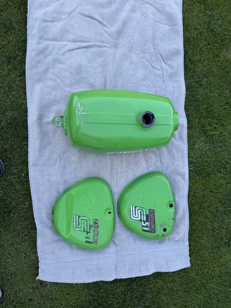 Simson Enduró gyári fényezésű tank szett