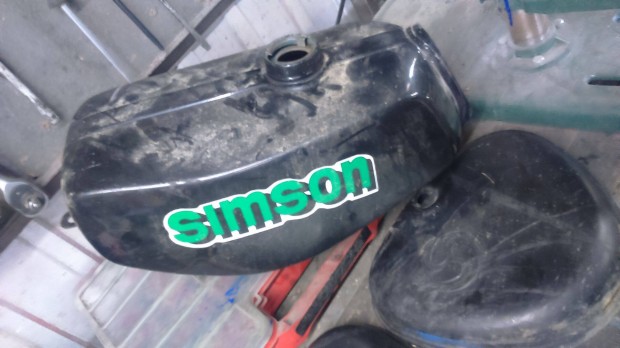 Simson S50 S51 Horpadsmentes Tankszett (Postzom is)