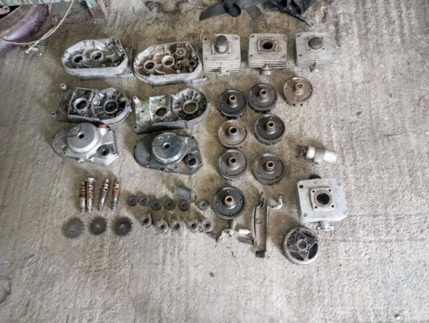 Simson S51 Blokk Alkatrészek Egyben